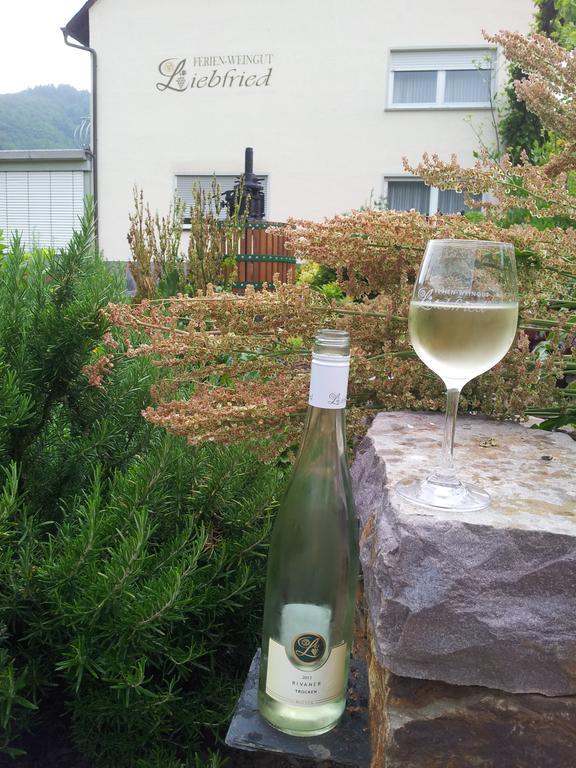 Ferienweingut-Liebfried Otel Nehren  Dış mekan fotoğraf